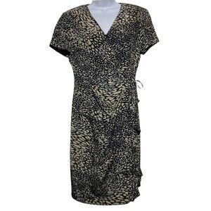 Spenser Jeremy 109% Silk Wrap Dress Women Size 10 Knee Length Short Sleeve